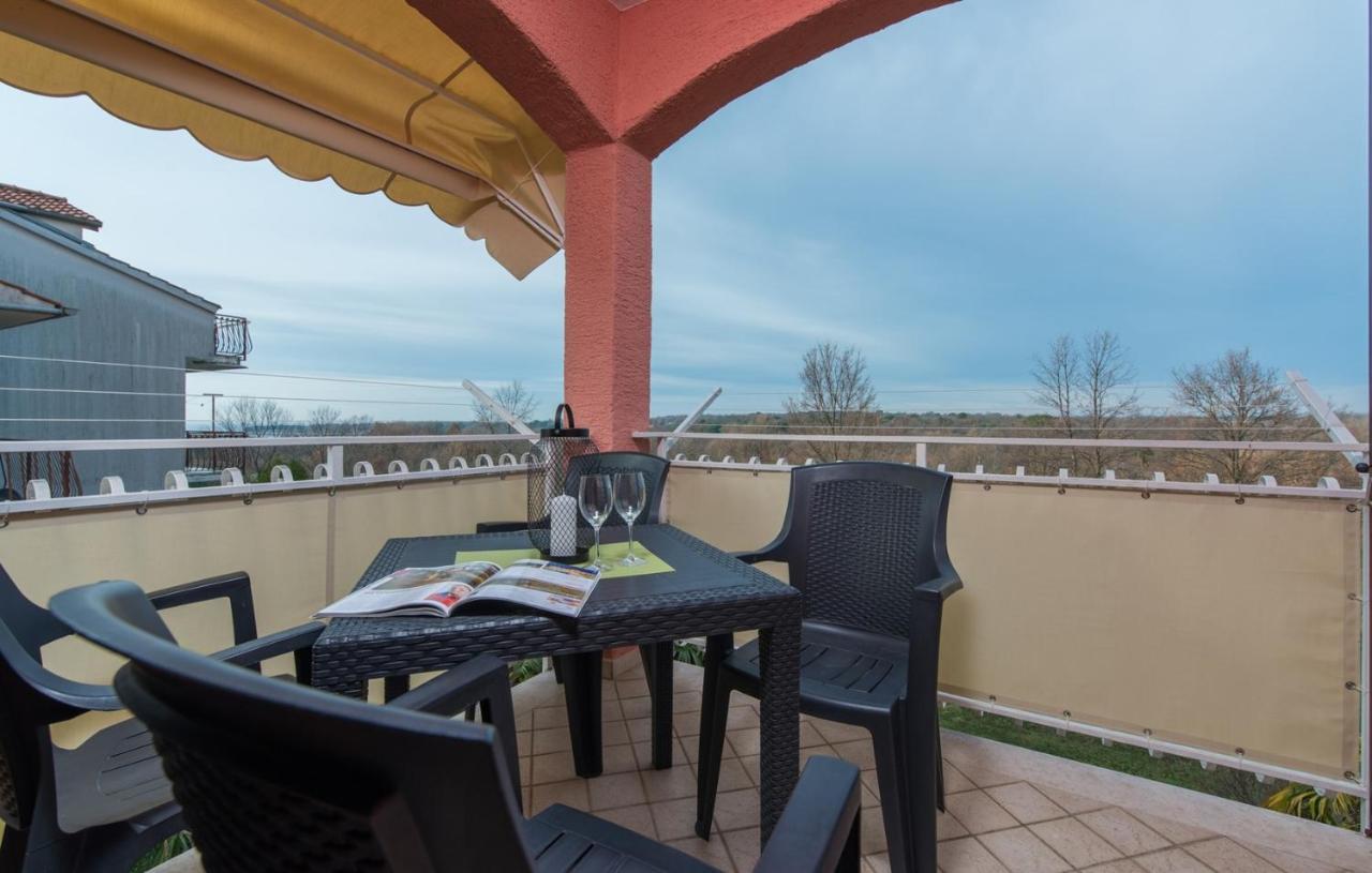 Apartment Roberto Punta Porec Esterno foto