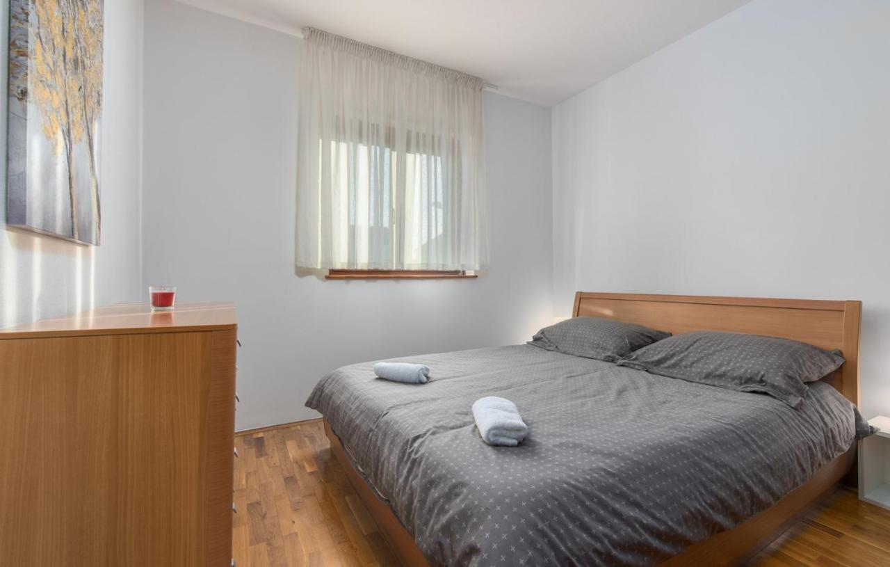 Apartment Roberto Punta Porec Esterno foto